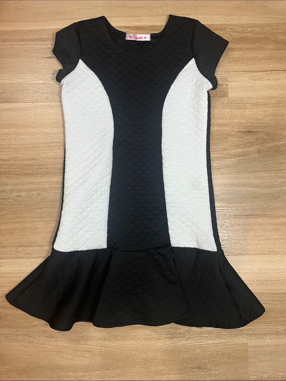 Blush Kids Black & White Quilted Ruffle Drop-Waist Dress, Size Medium